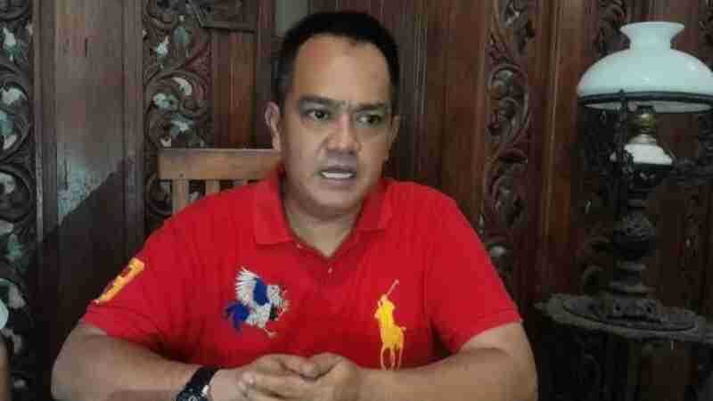 Dr. BRM. Kusumo Putro, SH., MH. saat menyampaikan dukungan penuh terhadap pemekaran Provinsi Surakarta di hadapan awak media Harian Solo Raya.